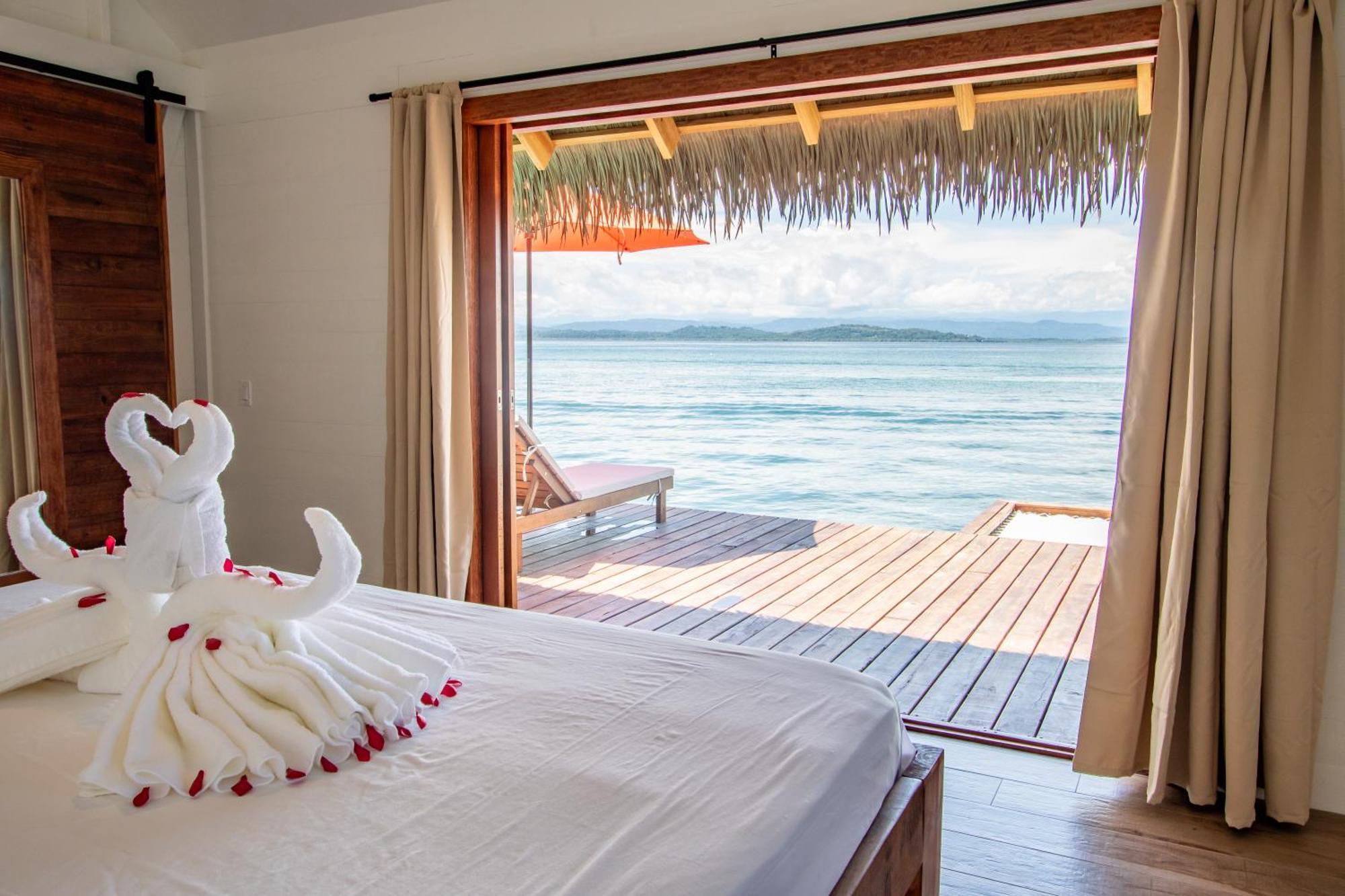 Sol Bungalows Bocas Del Toro Exterior photo